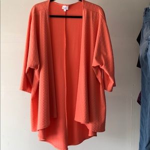 Lularoe Lindsay kimono